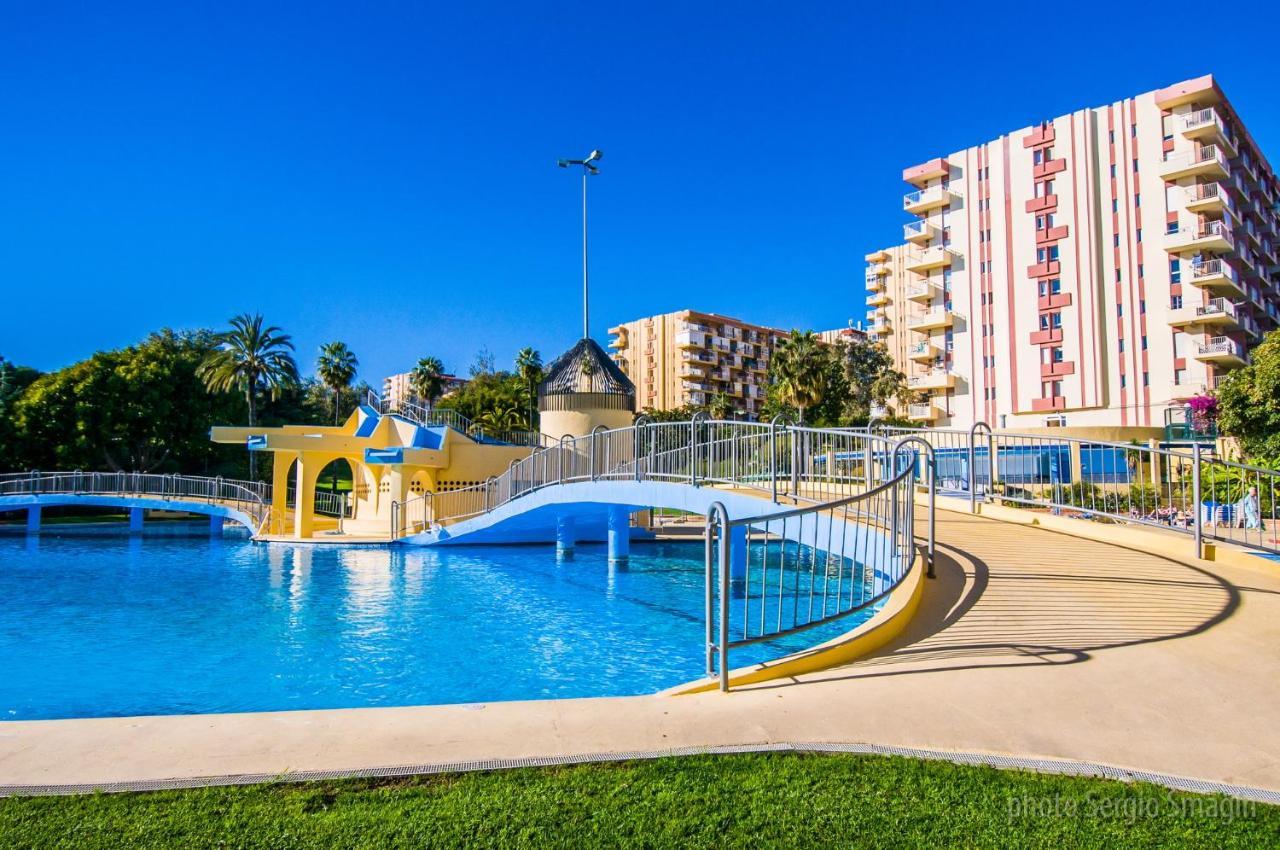 706 Minerva Apartamentos - Vista Al Mar Y La Piscina - Piscina Y Playa Benalmadena Bagian luar foto